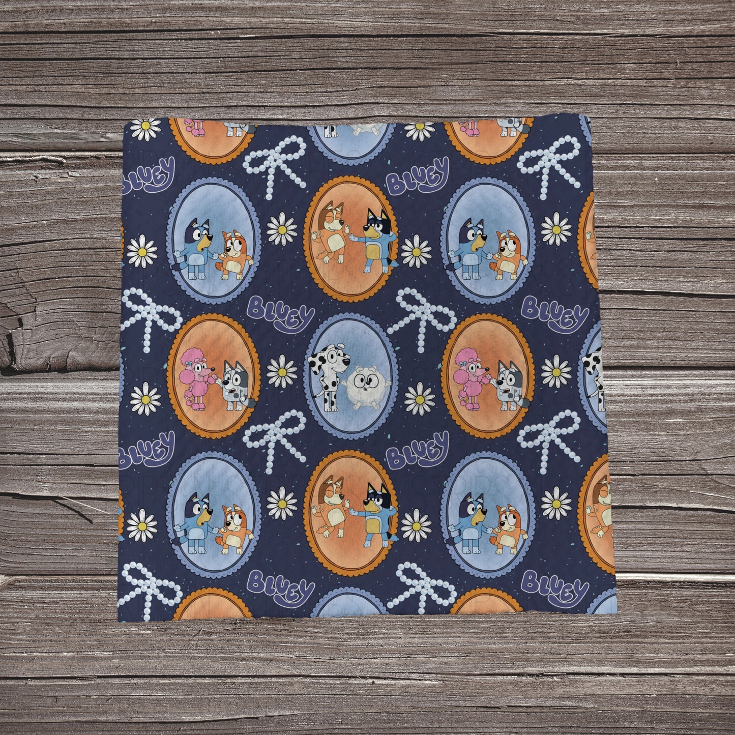 Heelers & Bows | Bullet Fabric Strip | Bow Making | Scrunchie