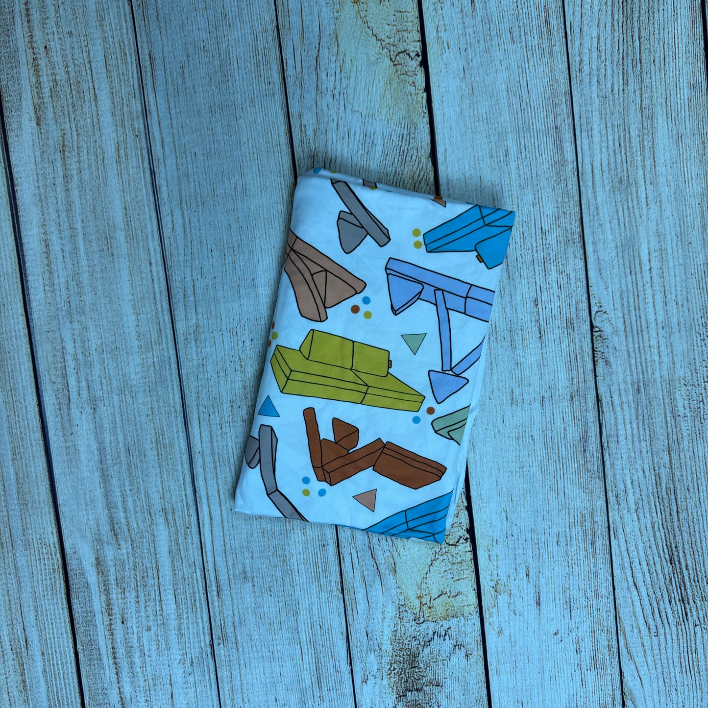 Full Yard - Nugget Couch