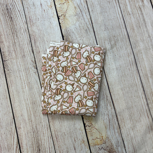 Full Yard - Pink Birthday Cookies